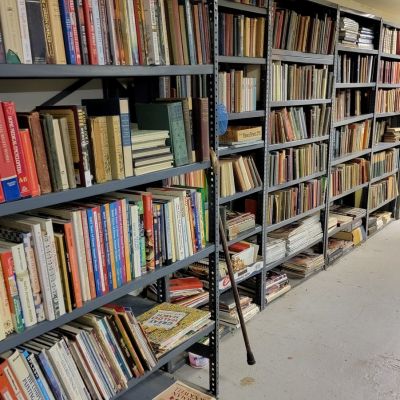 Books Periodicals Magazines.jpg