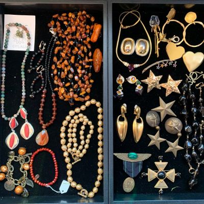 jewelry2.jpg
